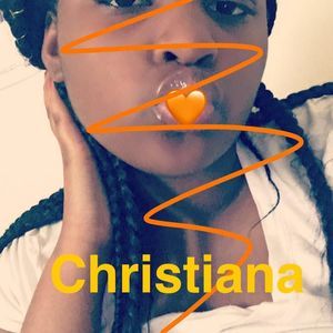 Meet your Posher, Christiana